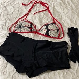 Black & red bikini